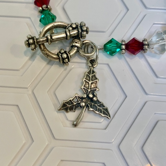 Handmade Christmas Bracelet with Sterling Silver Holly Charm #red green - Picture 3 of 6